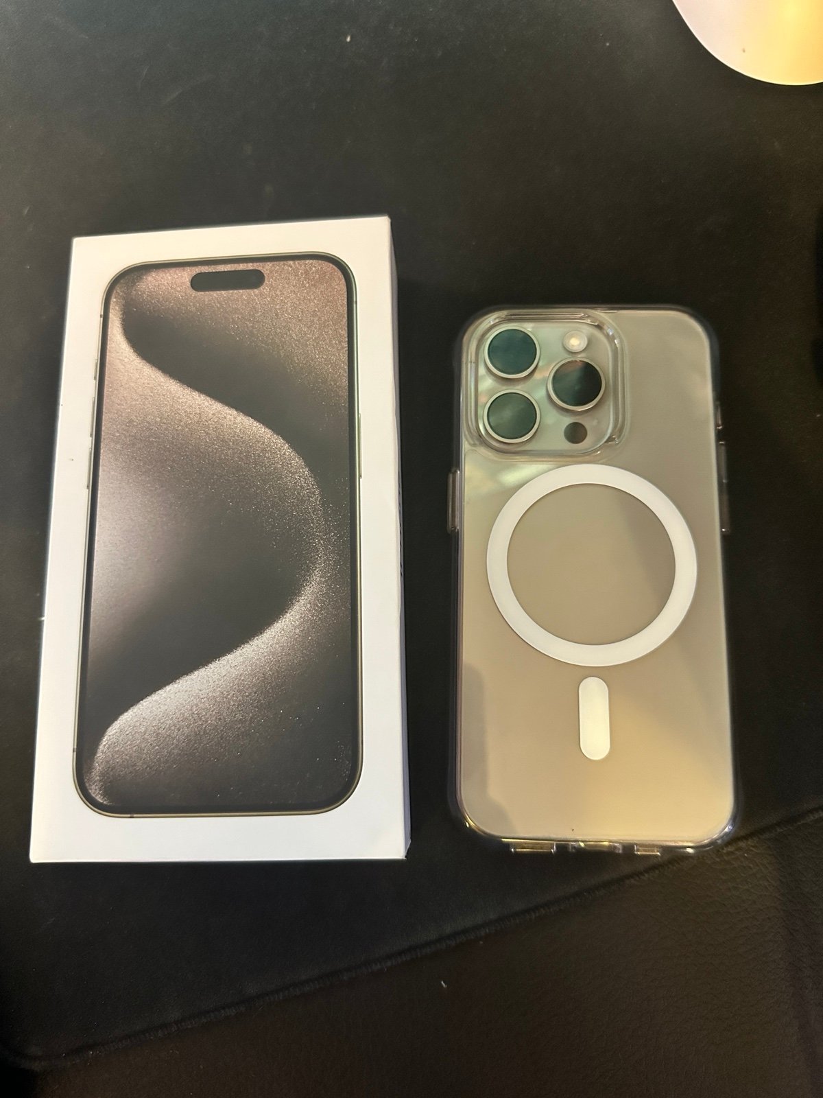 Unlocked iPhone 15 pro 3K58