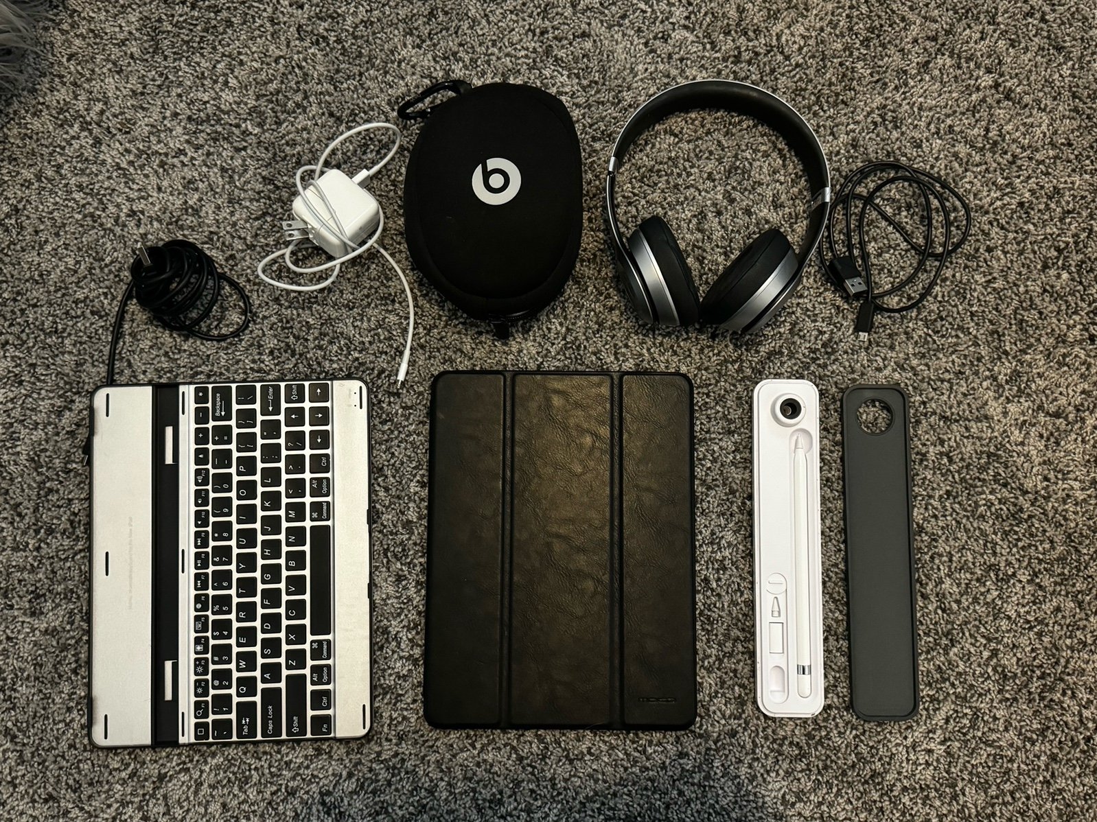 iPad Pro Beats Bundle 1N87