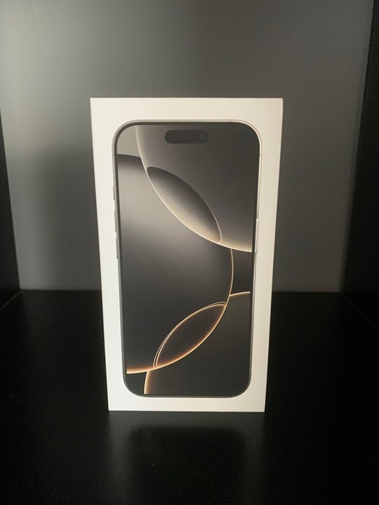 New Iphone 16 Pro Natural Titanium 128GB Boost Mobile 3V83