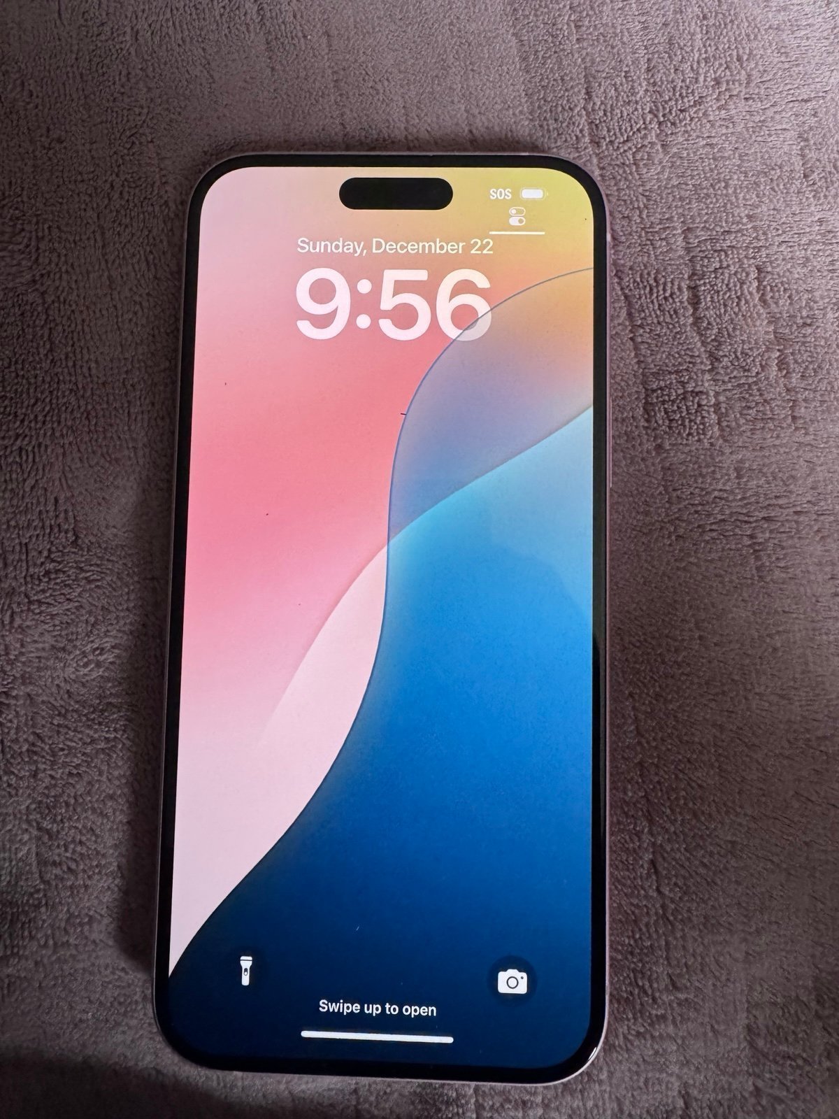 iPhone 15 plus pink 7M56