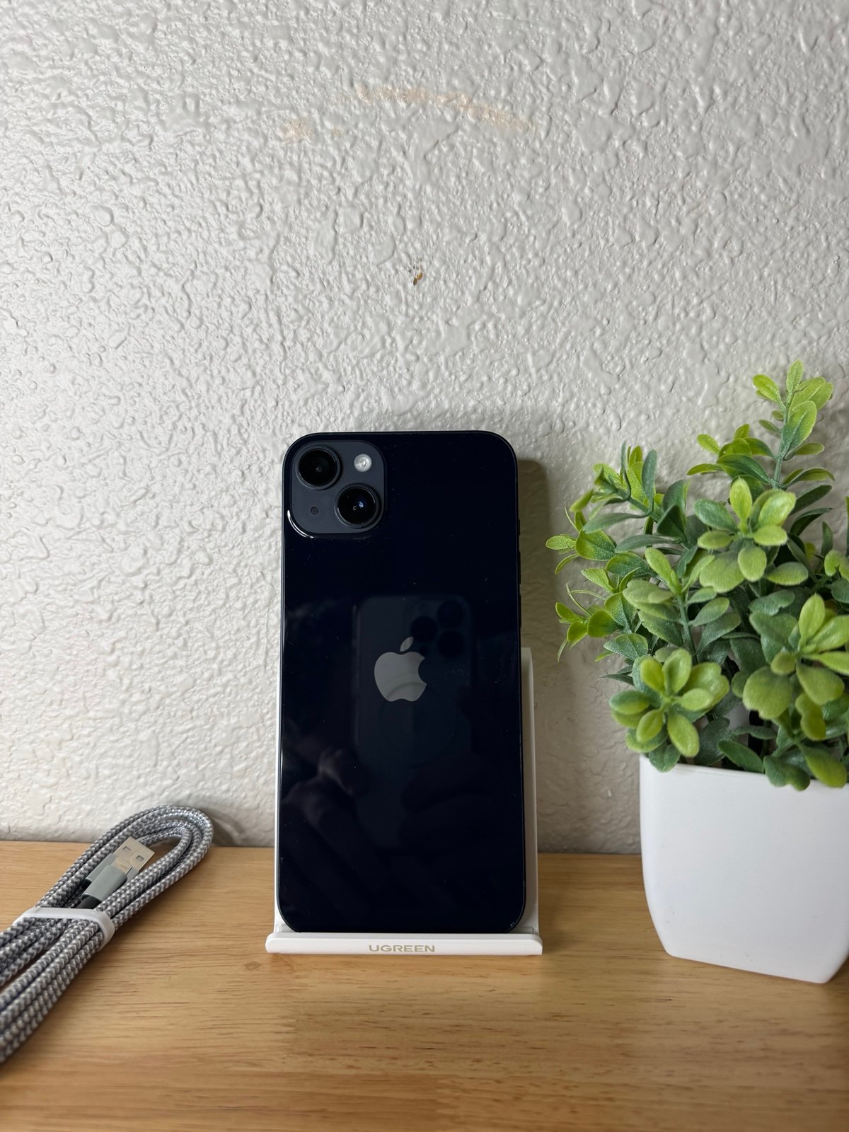 Apple iPhone 14 Plus 256GB in Black for Unlocked 1F52