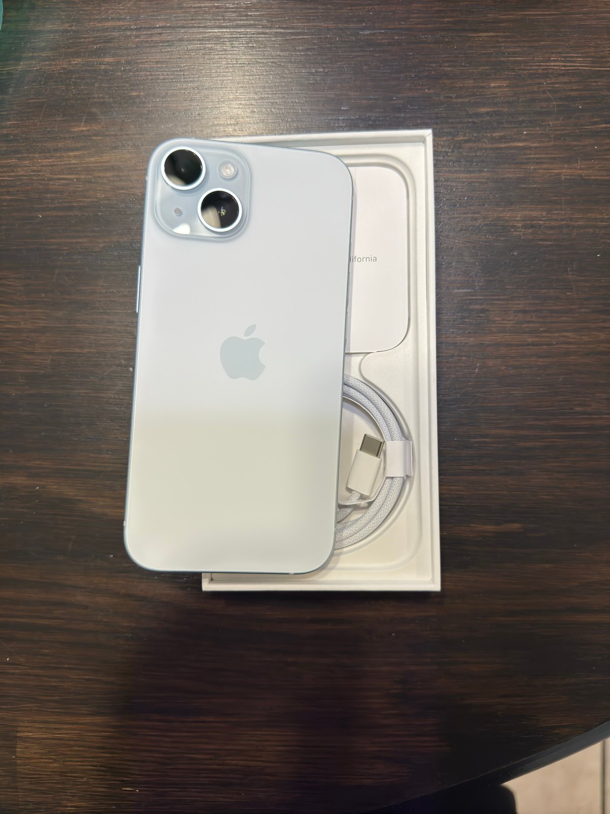 iPhone 15 128GB Blue UNLOCKED NEW 8K22