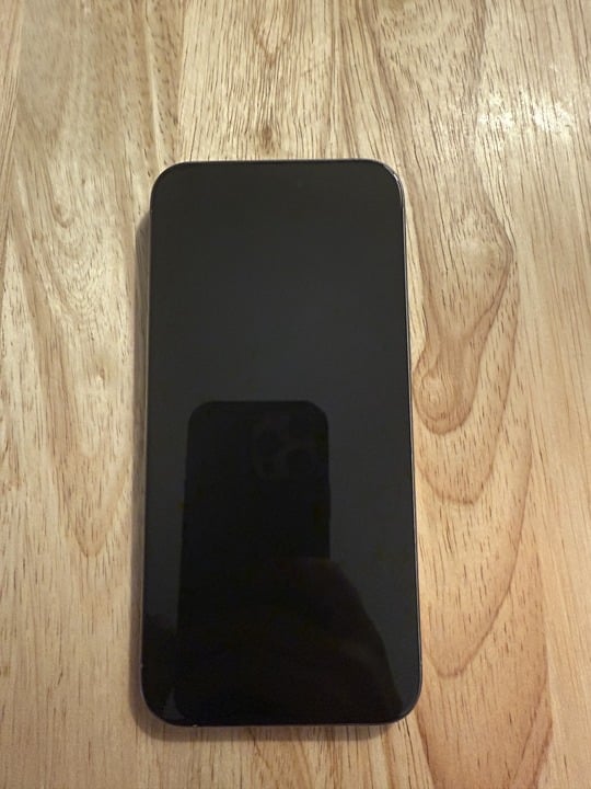 iPhone 15 Pro Max Natural Titanium 256GB Unlocked 5S77