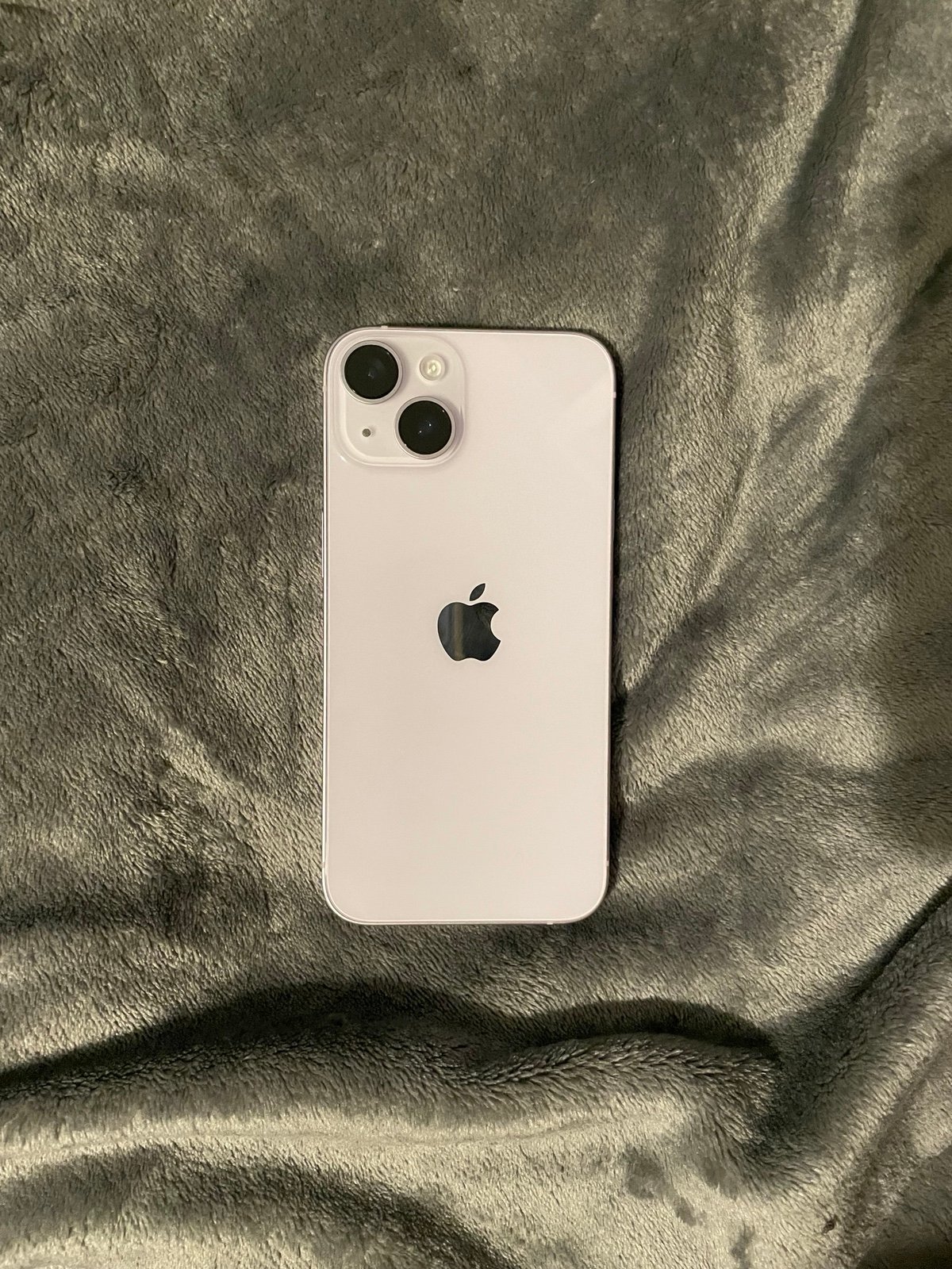 Apple iPhone 14 128 GB 1M98