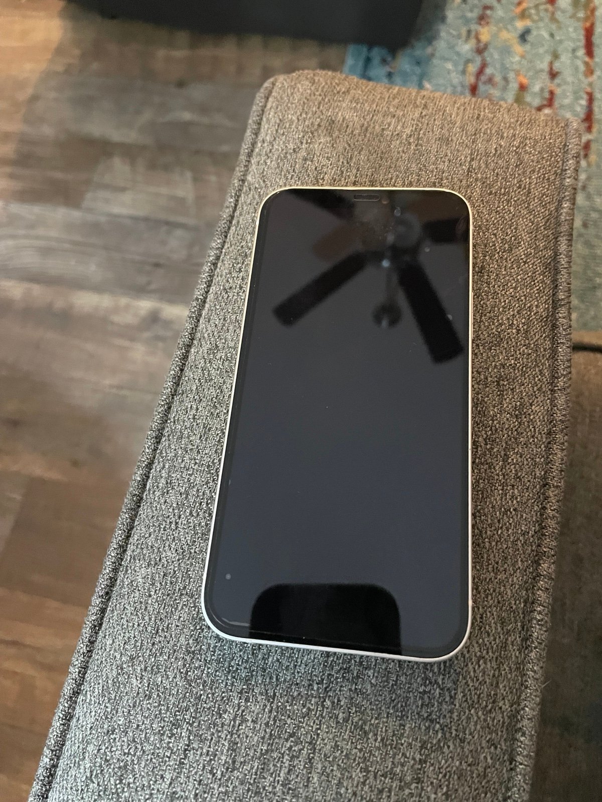 iphone 12 unlocked 1Z87
