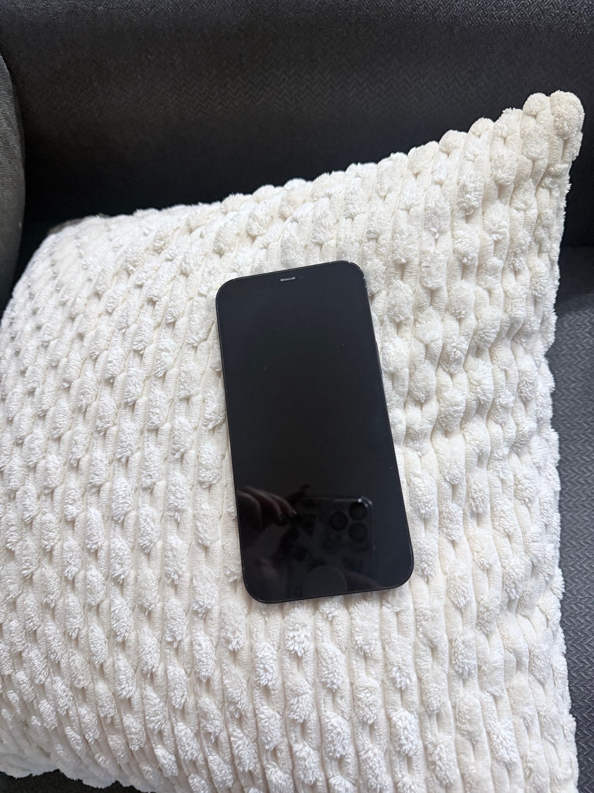 iphone 12 pro max 7N85