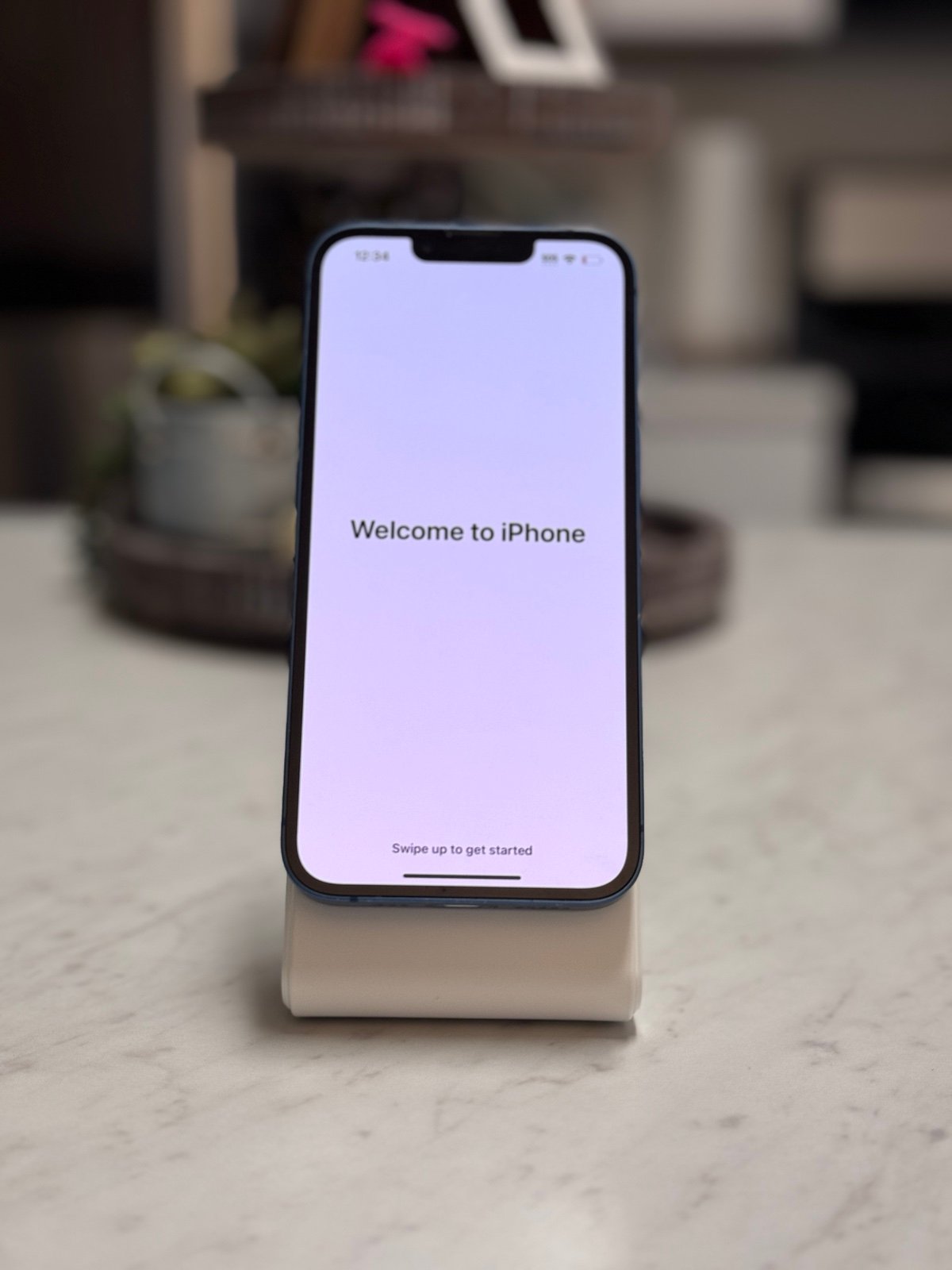 Apple iPhone 13 128 GB in Blue Unlocked 9L69