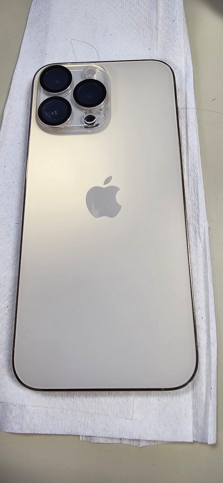 Apple iPhone 14 Pro Max 256 GB in Gold 5R17