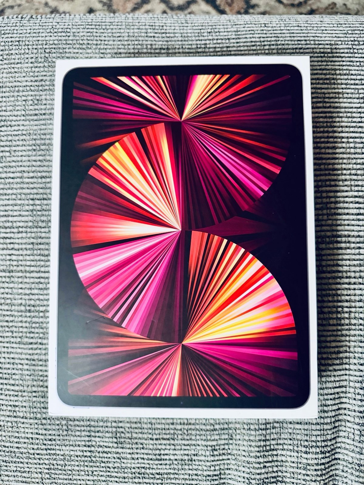 Apple iPad Pro 3rd Generation 256 GB in Space Gray 2L26