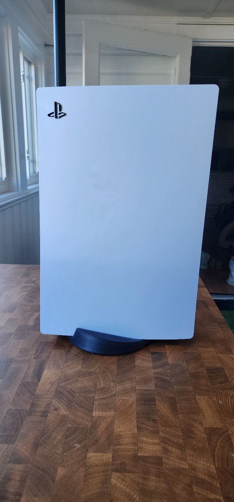 Playstation 5 original with disc drive 3Q17