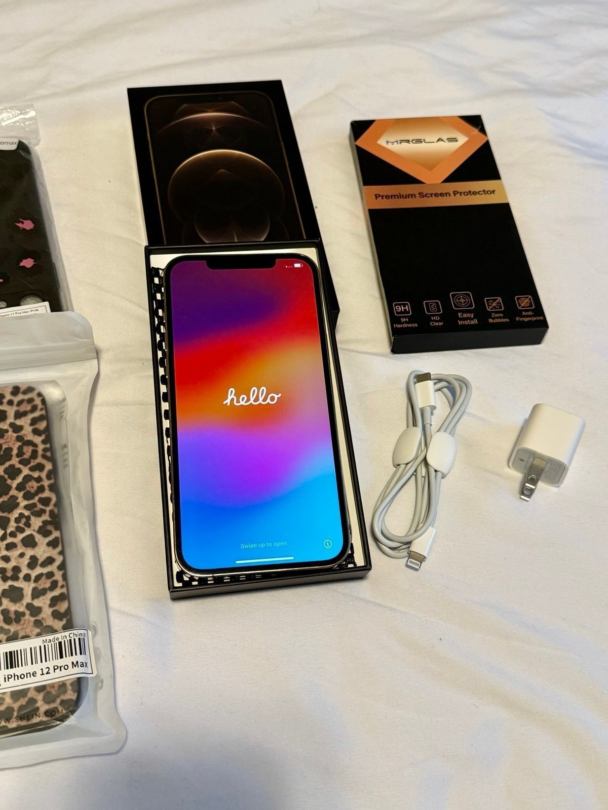 iPhone 12 Pro Max 256Gb Never Used and Fully Unlocked 5Q77