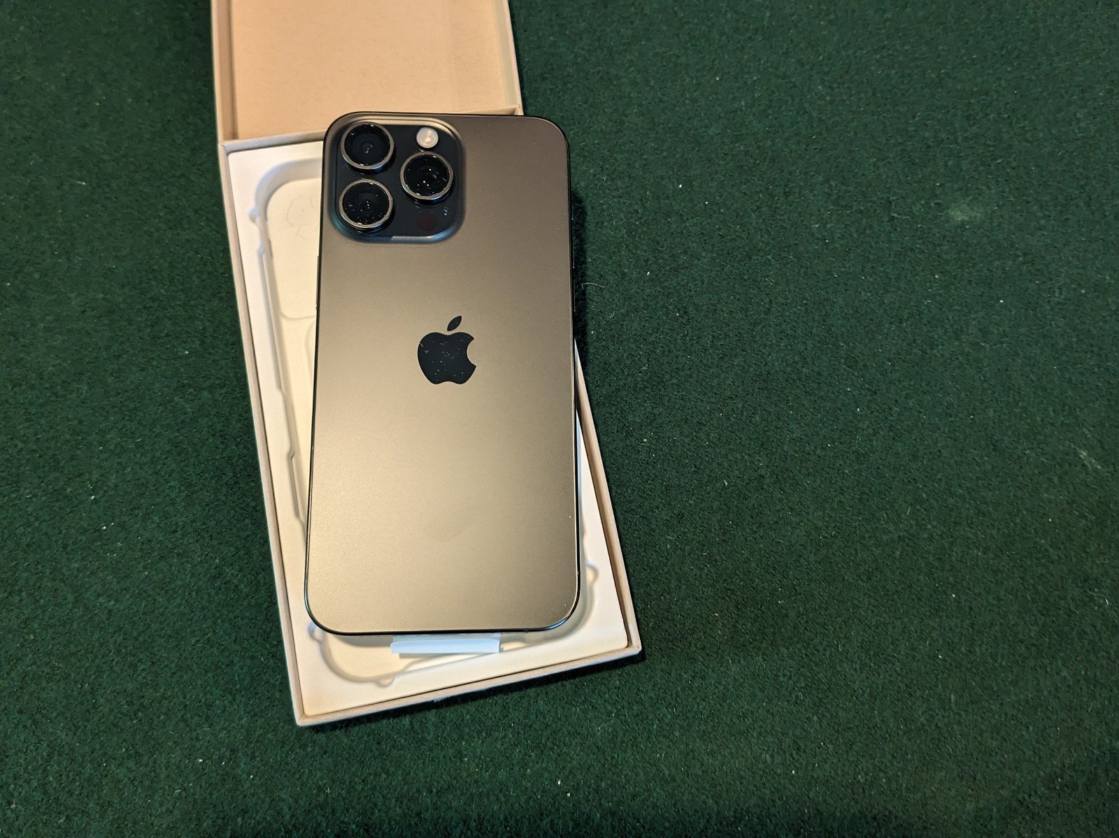 iphone 15 pro max tmobile unlocked 256gb 5R82