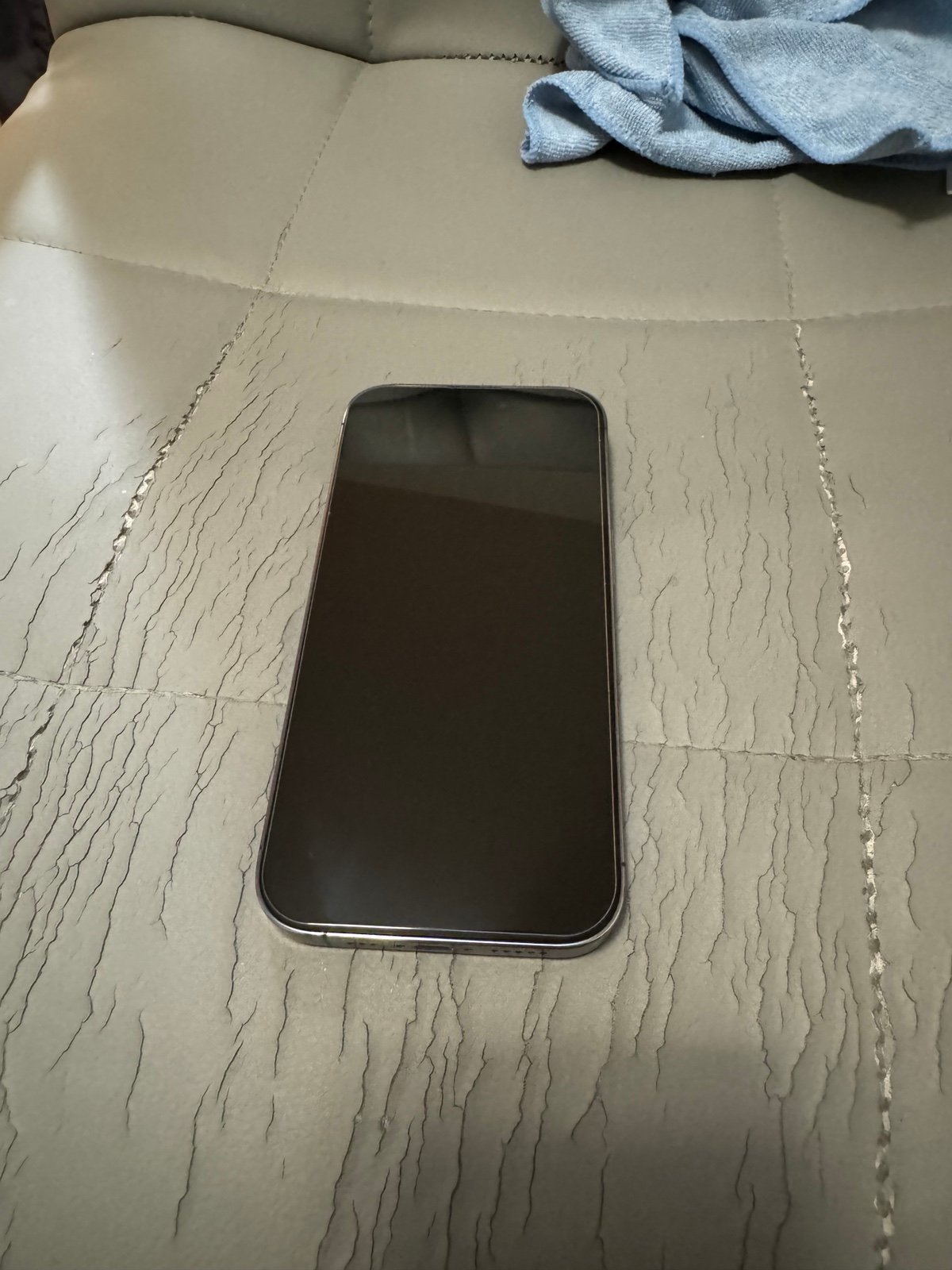 Apple iPhone 14 Pro 128gb purple great condition 8G96