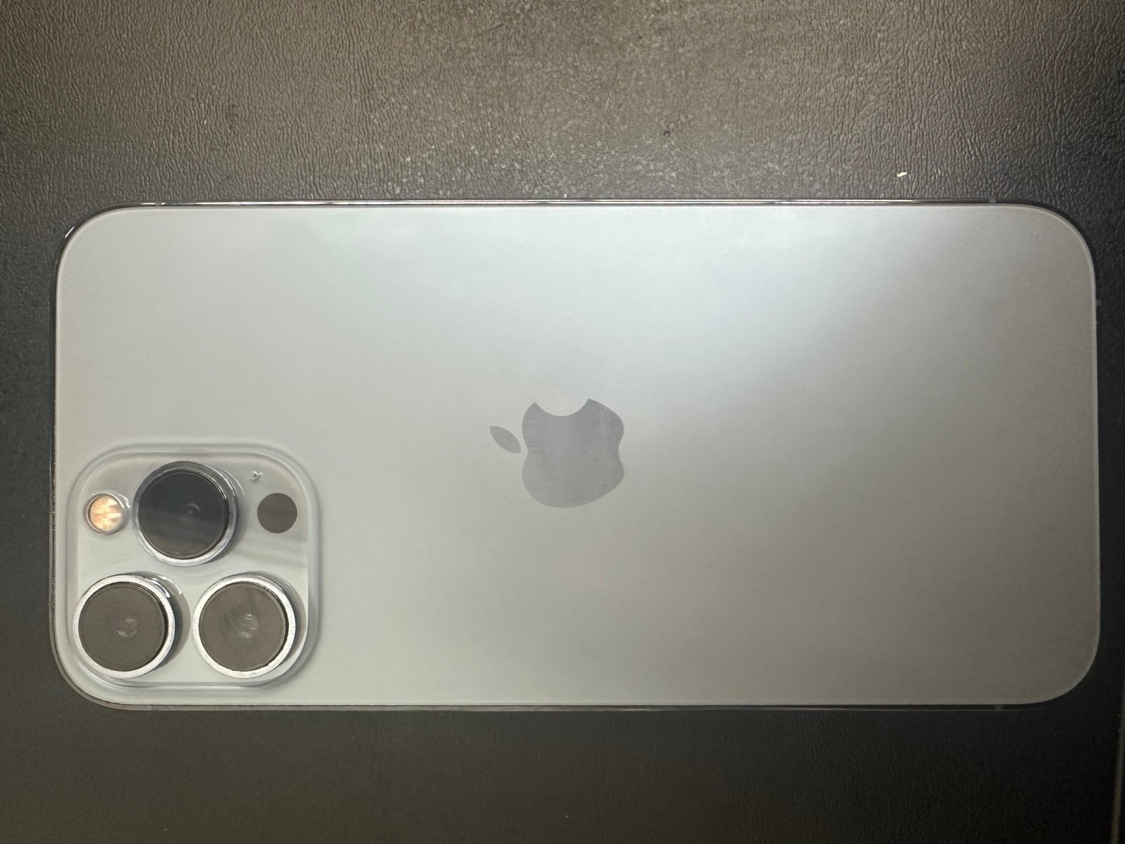 iphone 13 pro max 1D26