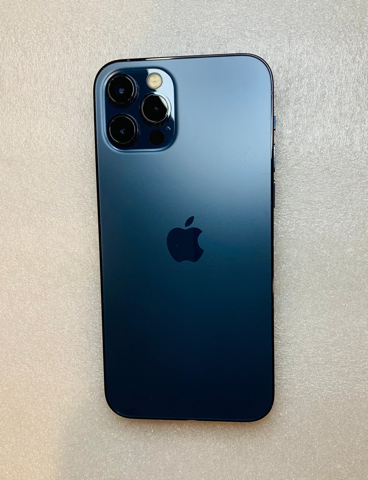 Apple iPhone 12 Pro 256GB Unlocked Pacific Blue 2S68