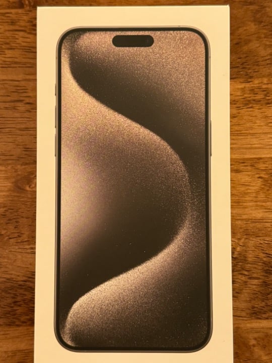 Apple iPhone 15 Pro Max 256GB 5R22