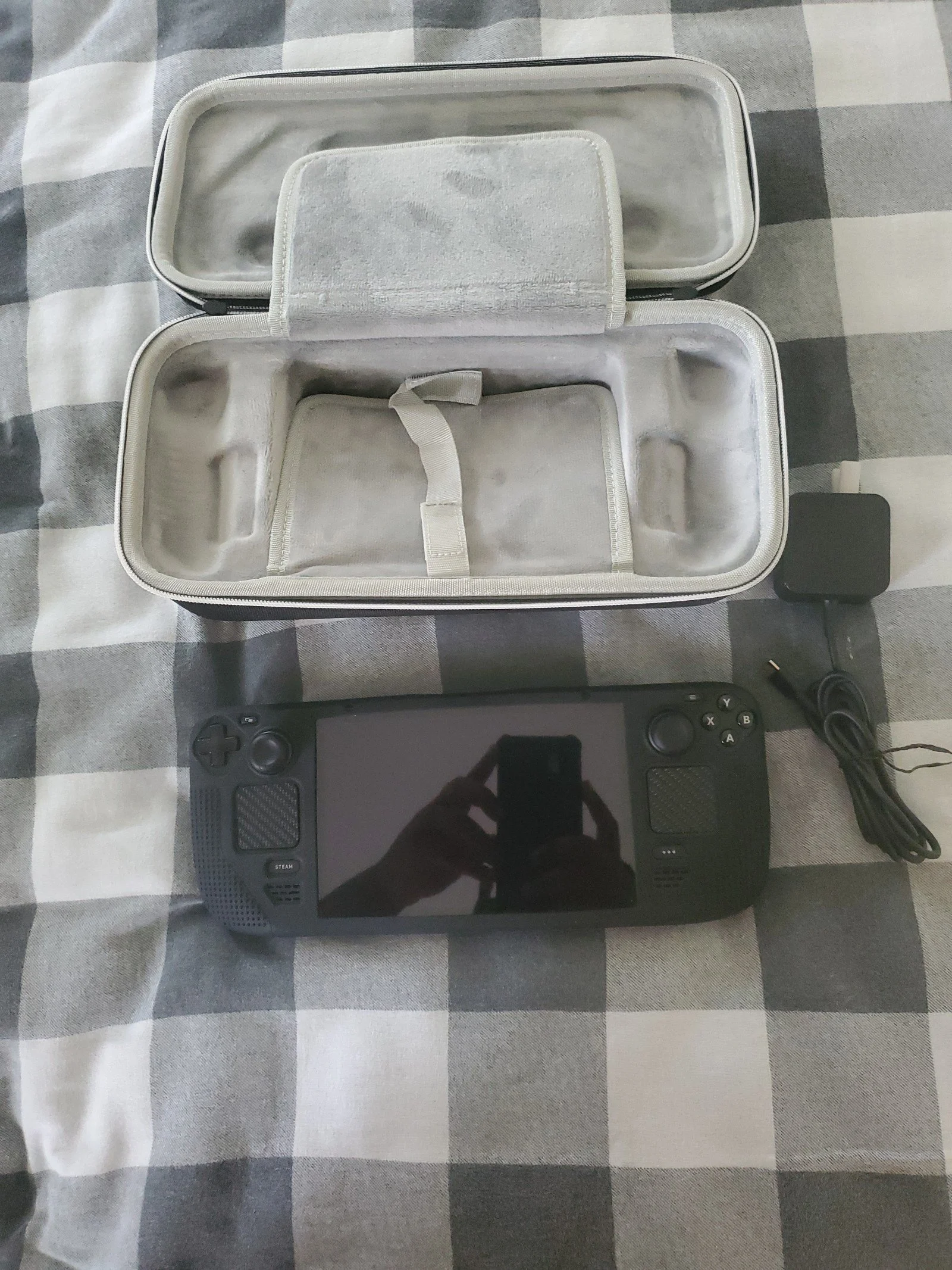 Valve Steam Deck 512GB Handheld Console LCD 3T19