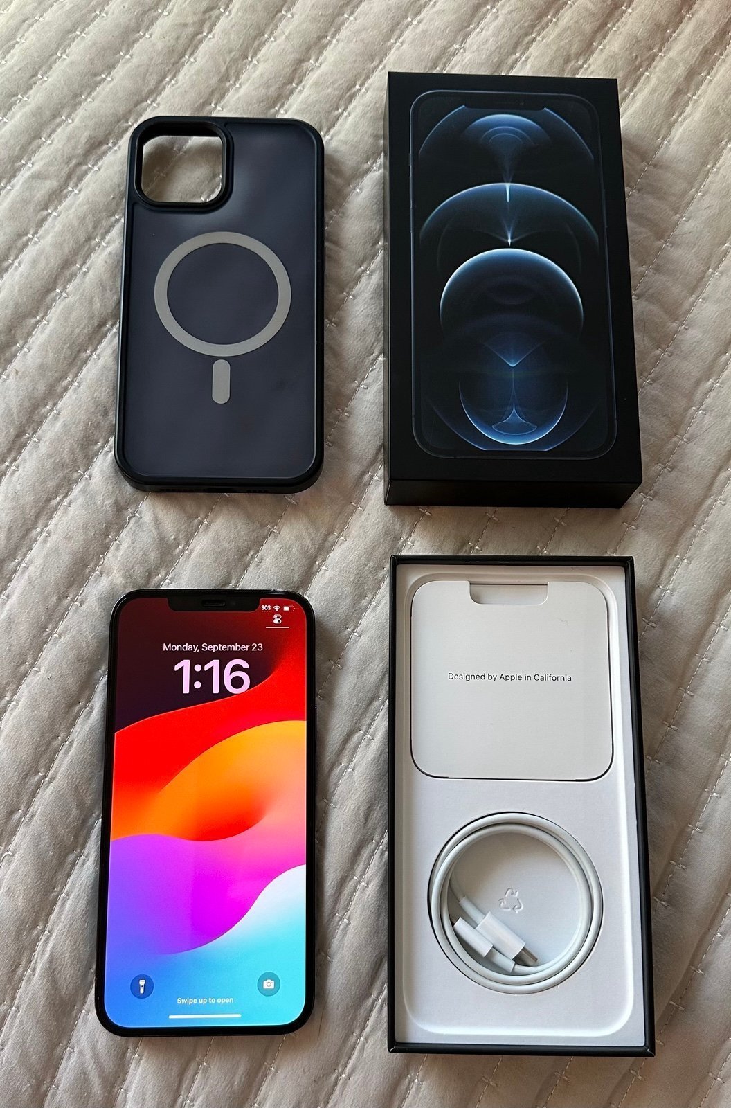 Apple iPhone 12 Pro Max 256 GB in Pacific Blue 8X21