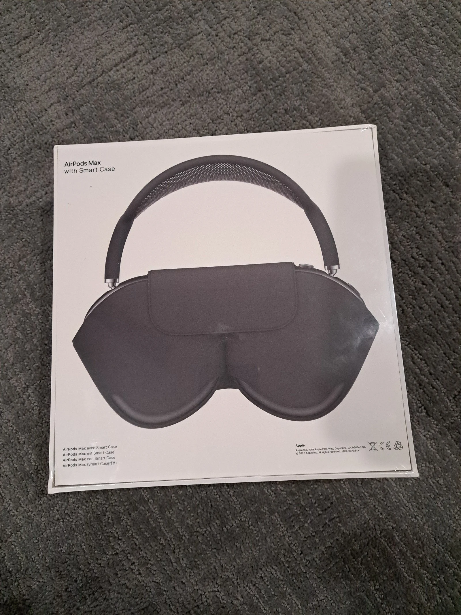 Airpods max with smart case 6V32