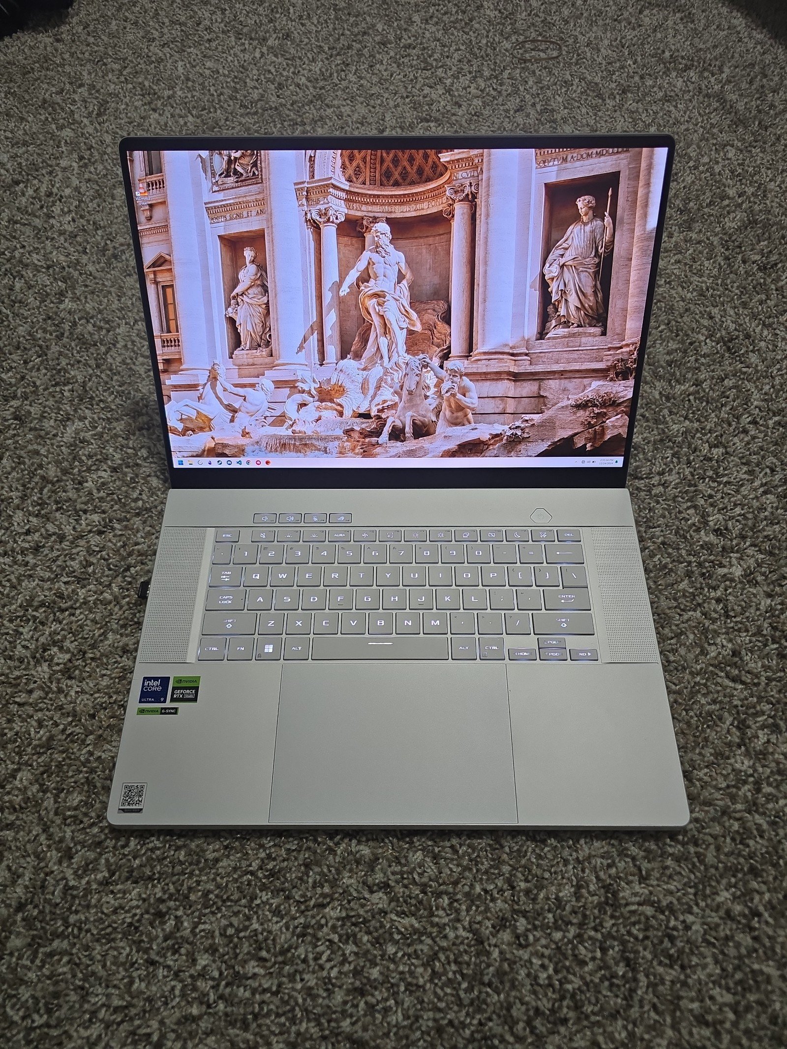 ASUS ROG Zephyrus G16