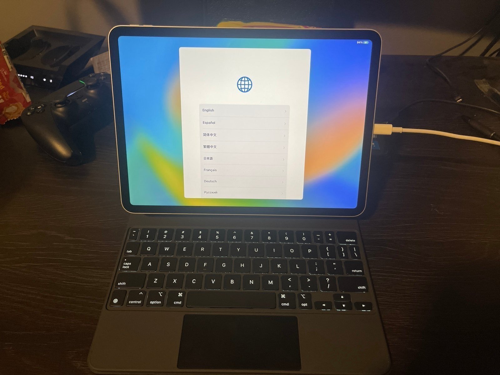 iPad Pro 11 inch 256GB with Magic Keyboard 6A29