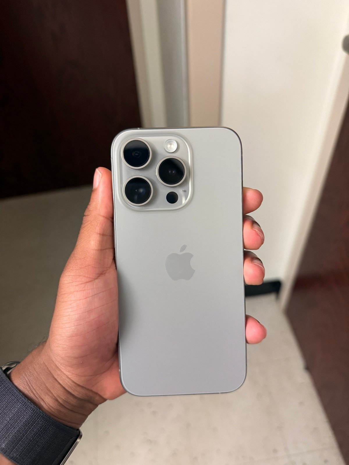 iPhone 15 Pro 512GB Unlocked Natural 9Q99