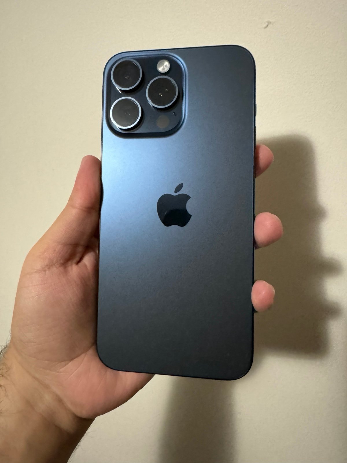 Apple iPhone 15 Pro Max blue titanium 256GB AT&T 6T92