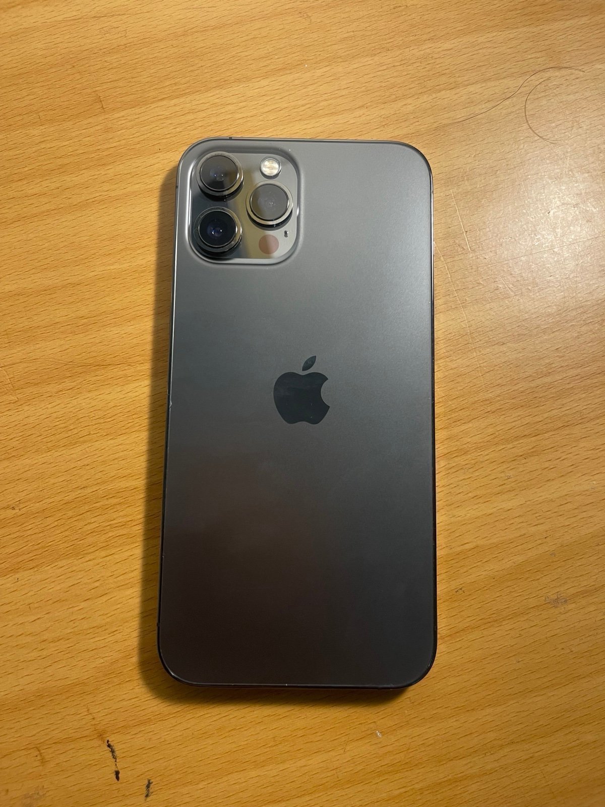 Apple iPhone 12 Pro Max 128 GB in Graphite for Unlocked 8C93