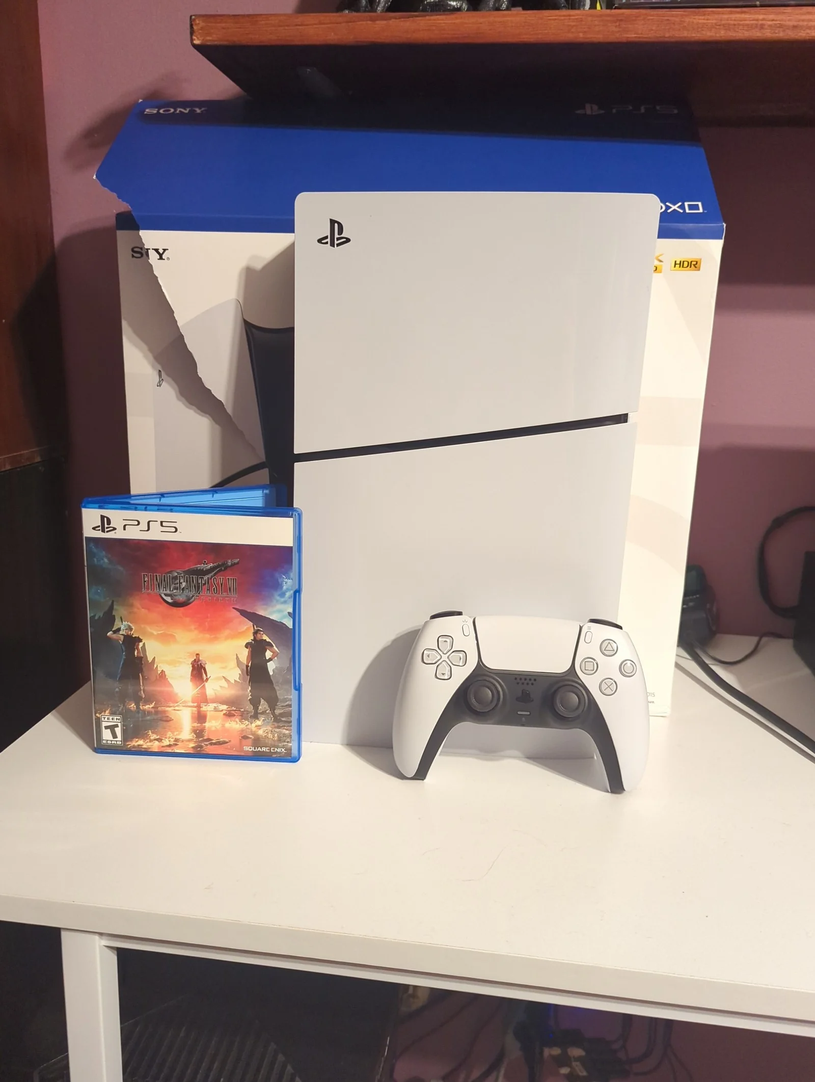 PLAYSTATION 5 Disk Drive version and Final Fantasy 7 rebirth 5H12