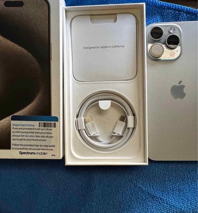 Apple iPhone 15 Pro Max - 256gb - Spectrum Network- Pristine Condition 5D81