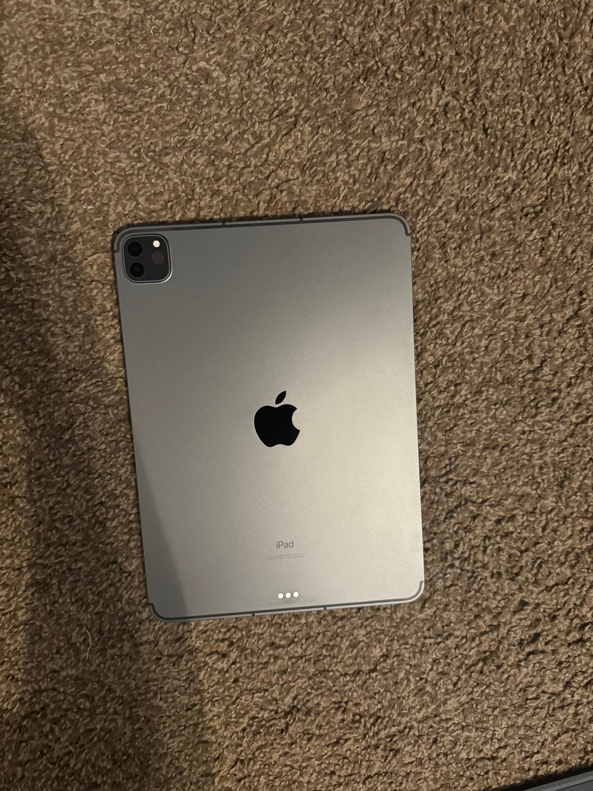 ipad pro 11 inch 3rd generation M1 6X76