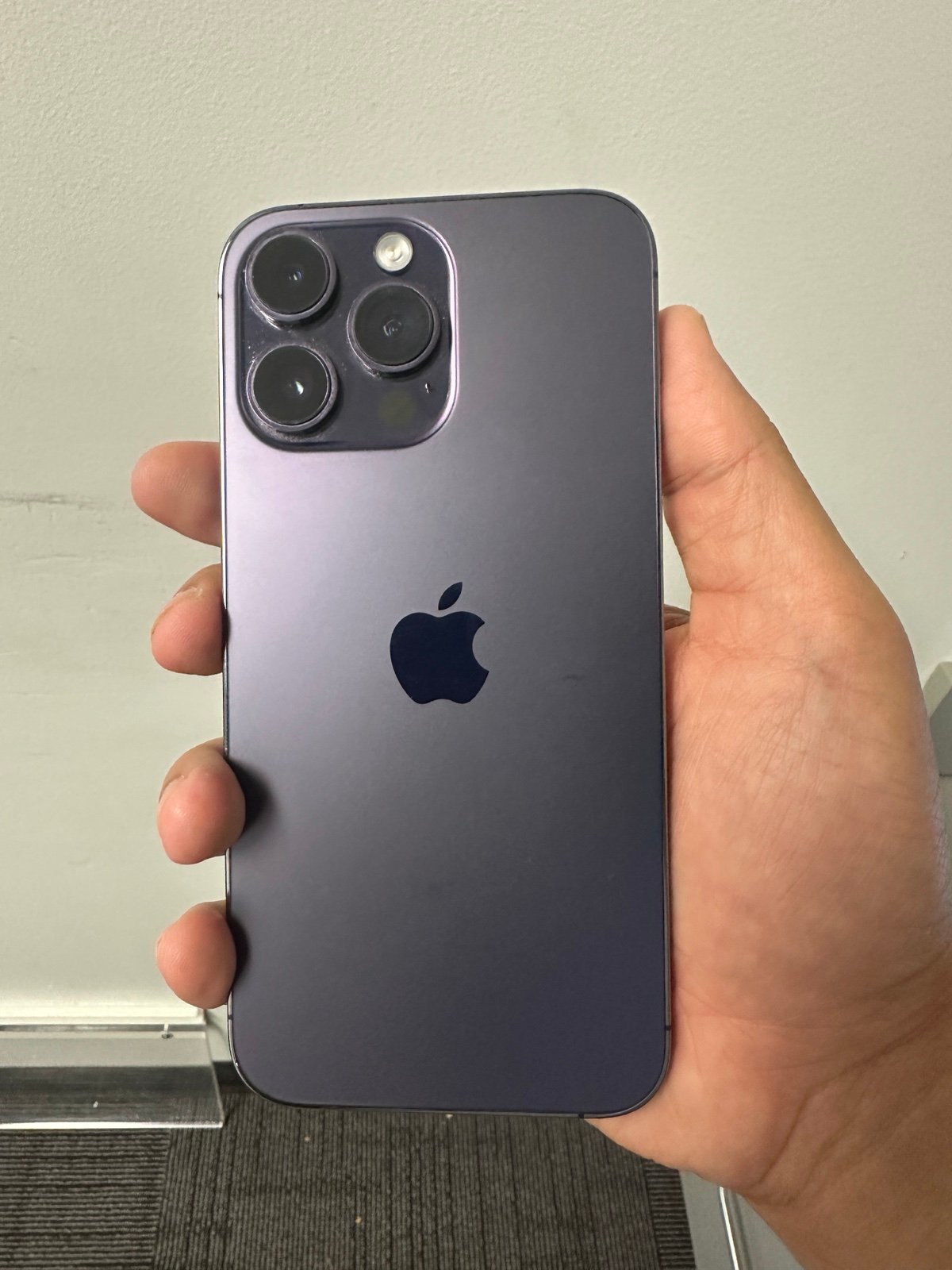 iphone 14 pro max unlocked 2J33