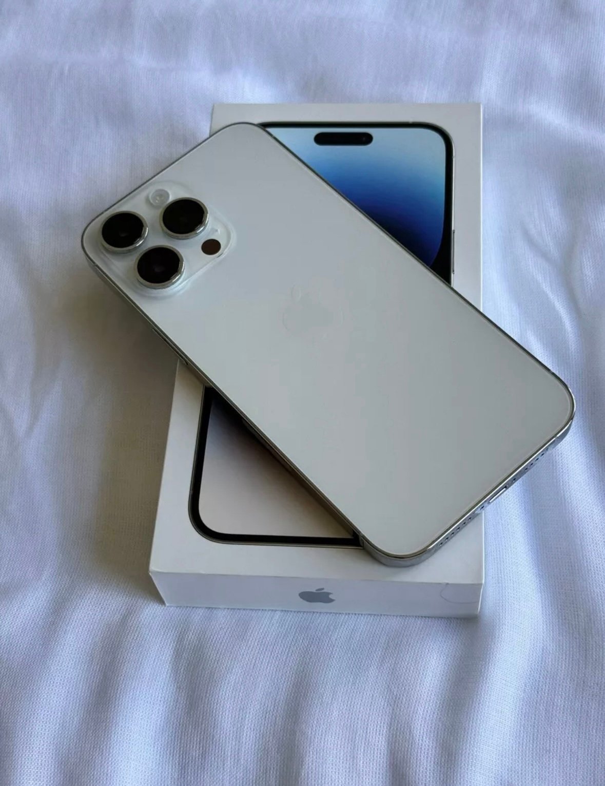 iPhone 14 Pro Max 128 GB in Silver for Unlocked 6B69