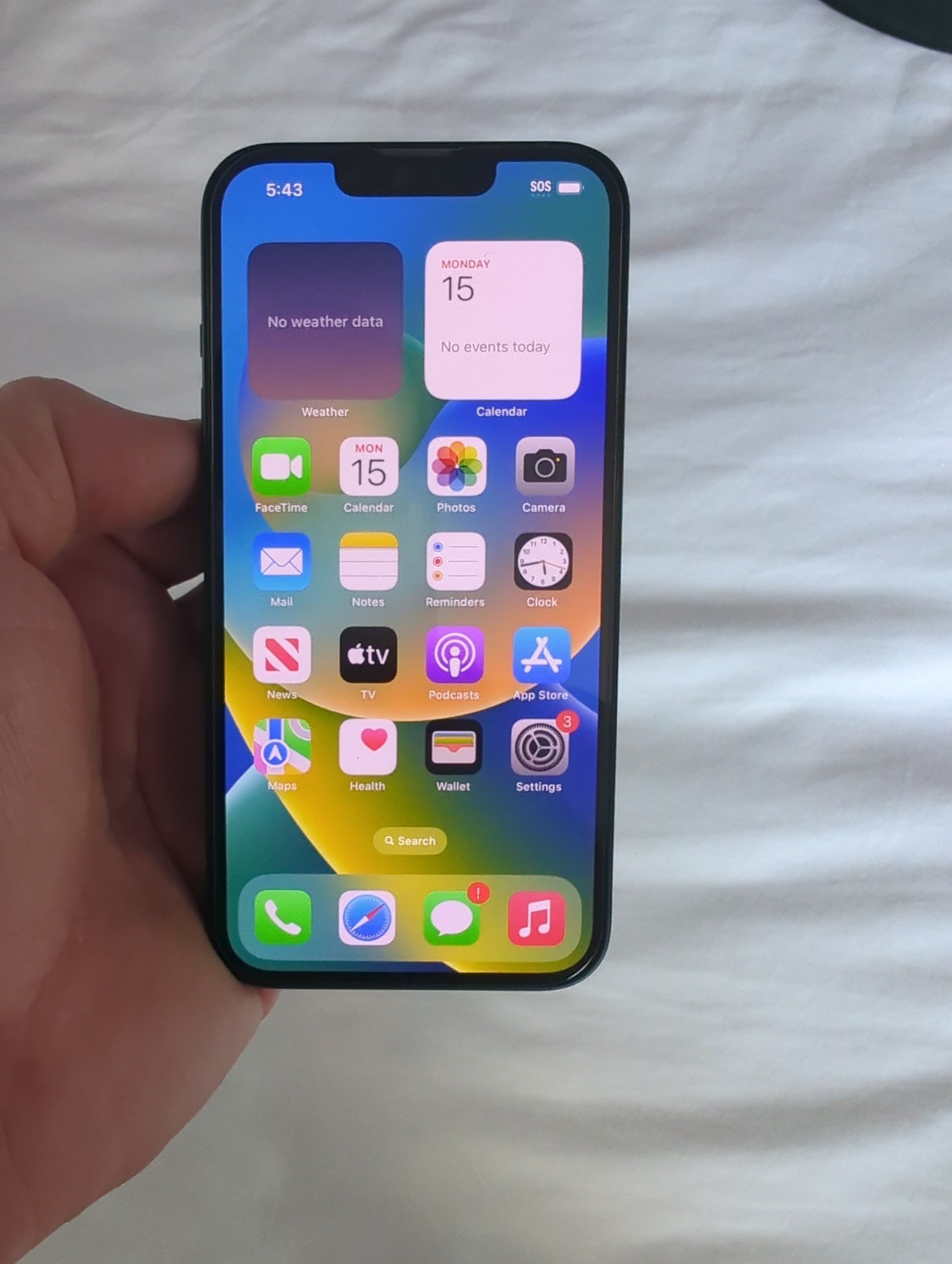 Apple iPhone 14 256 GB in Midnight for Unlocked New 2X77