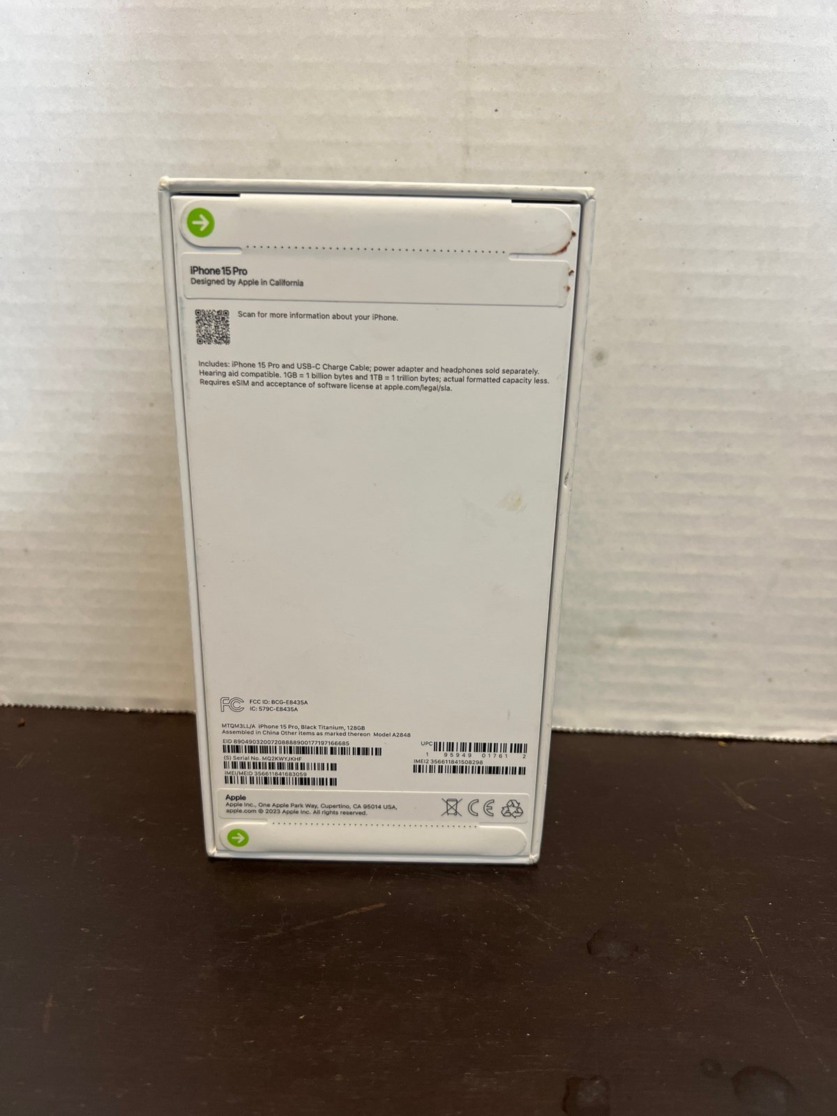 iPhone 15 pro 128gb att sealed 6R66