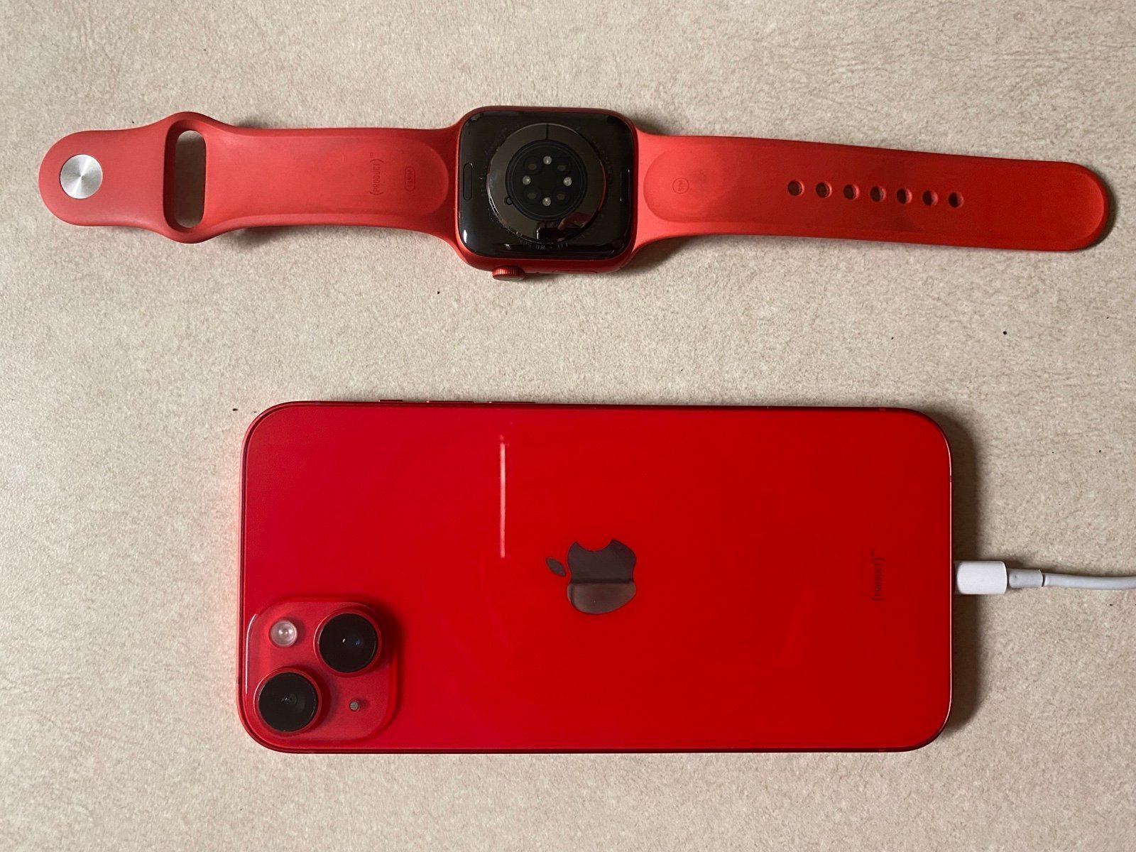 iPhone 14plus unlocked & Apple Watch Series 6 PRODUCT RED 7A39