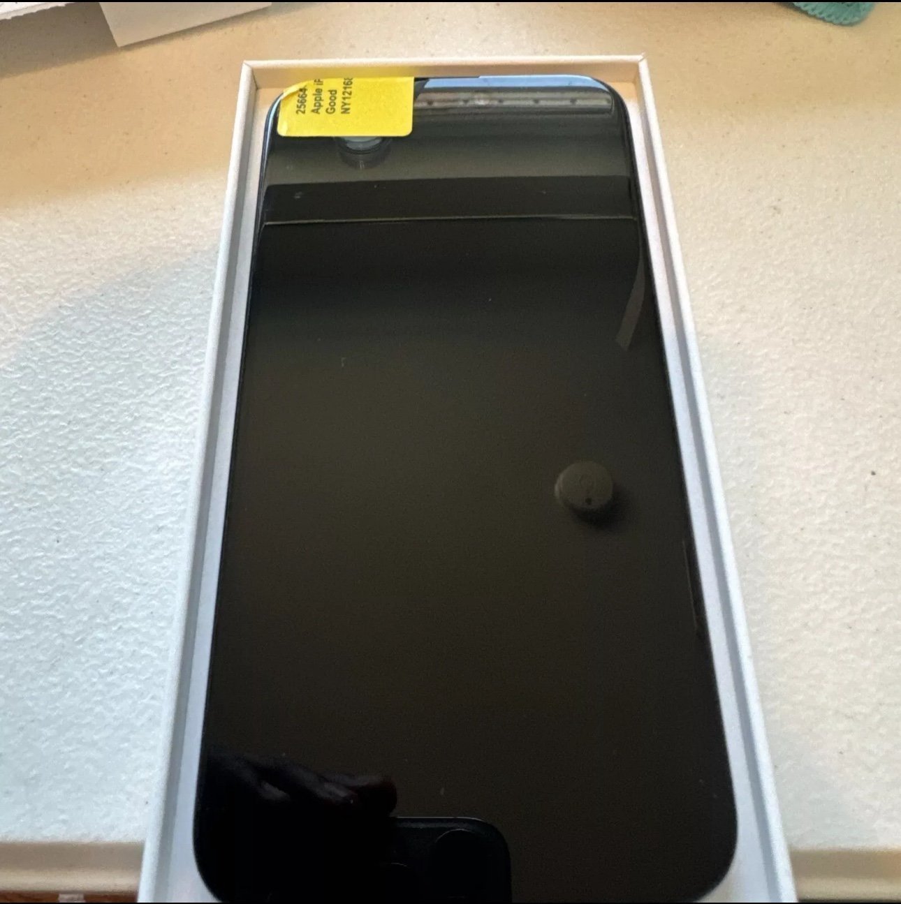 iPhone 15 Pro Max 256gb unlocked battery 89% 3B83