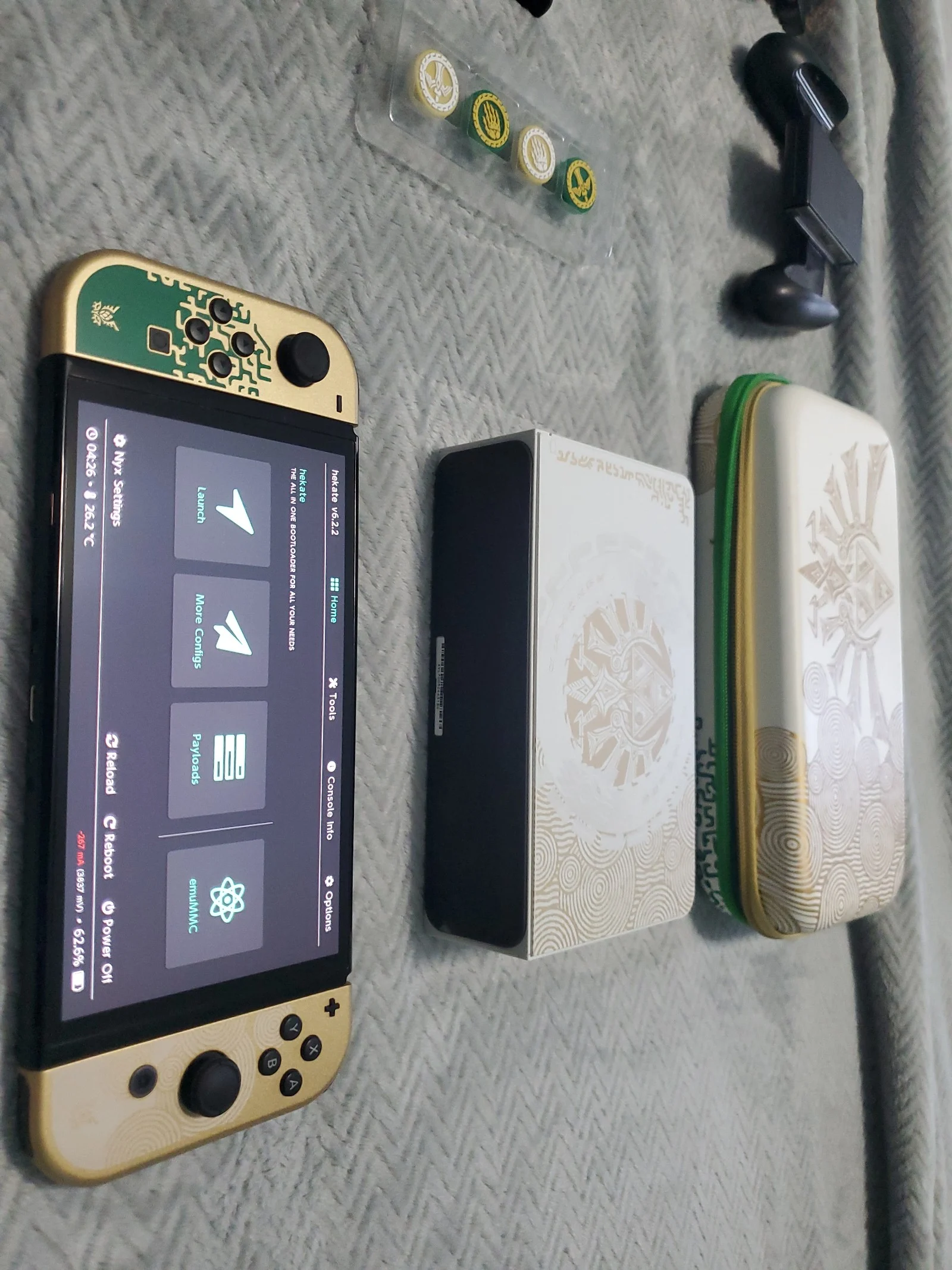 Nintendo switch oled versión zelda hekate rp-2040 128gb memory and all games fre