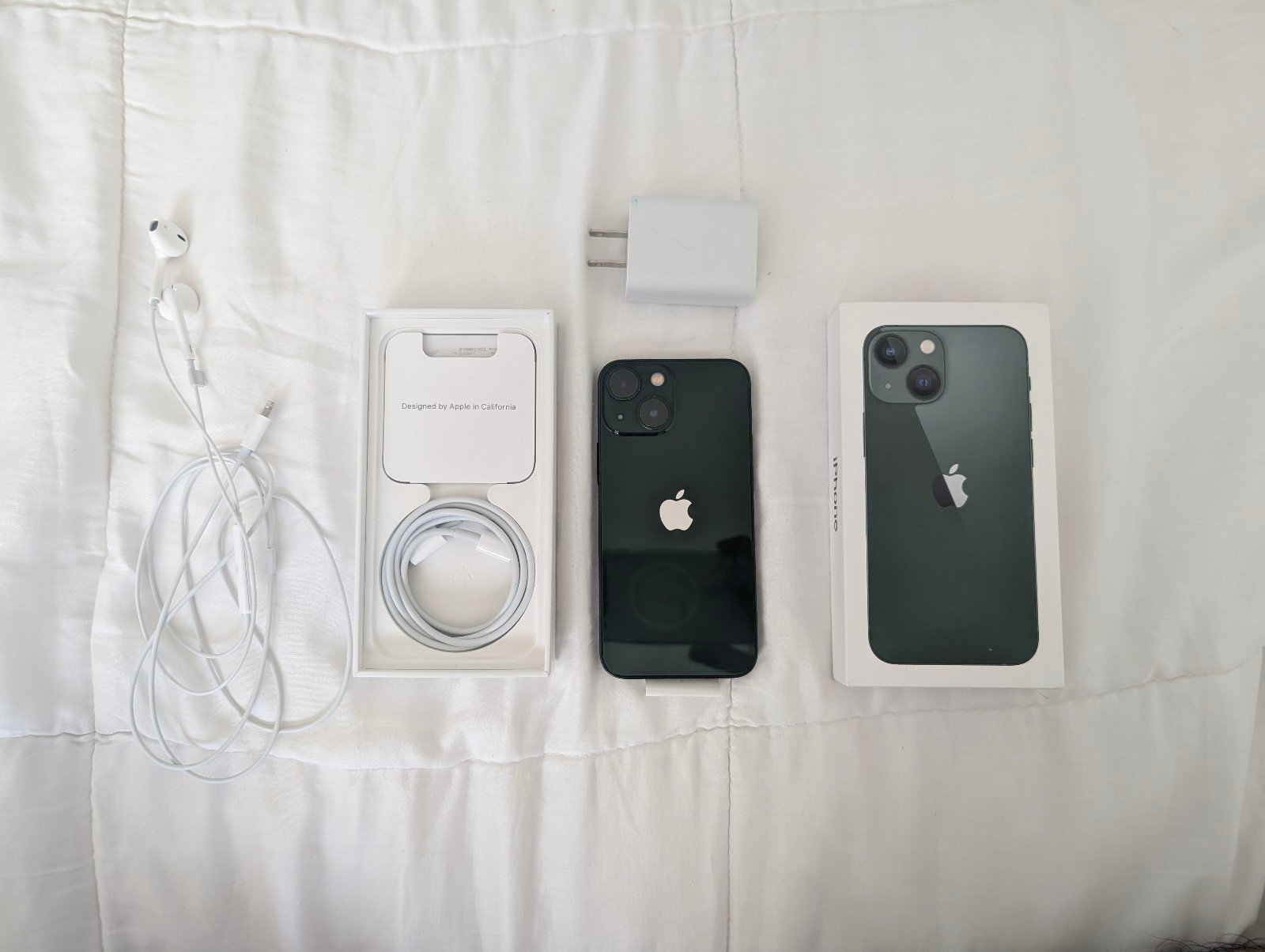 iPhone 13 Mini 256GB in Green - Unlocked! with Accessories! 1J59