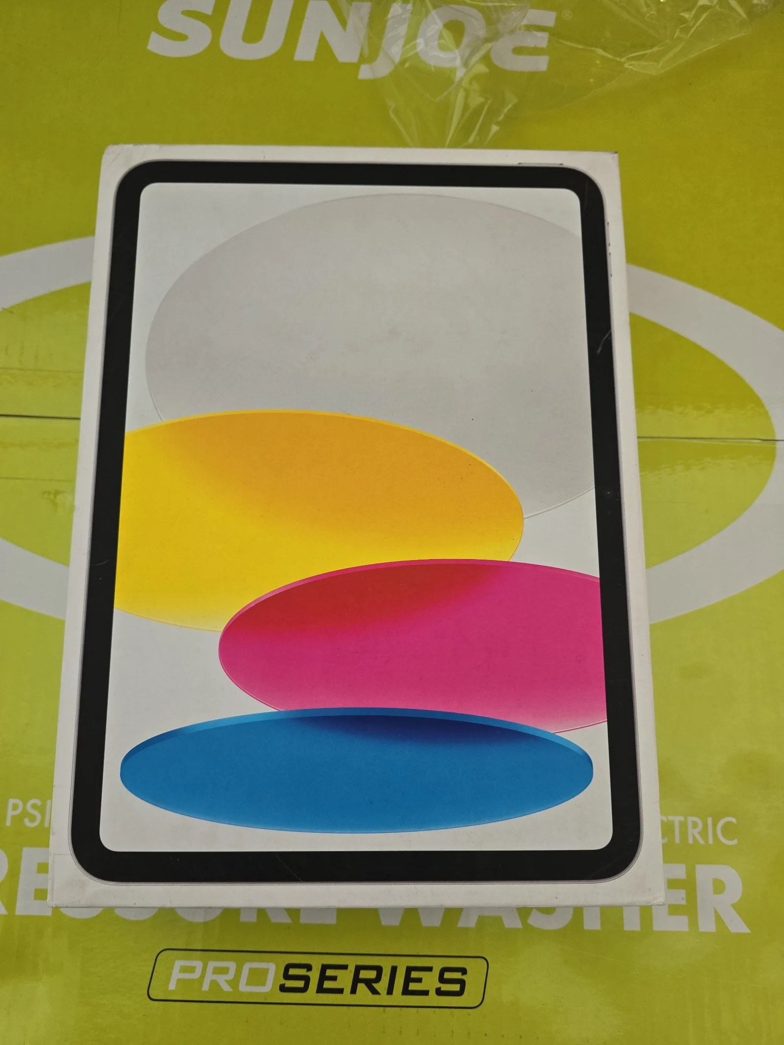 Apple iPad 10th Generation 256 GB in Silver