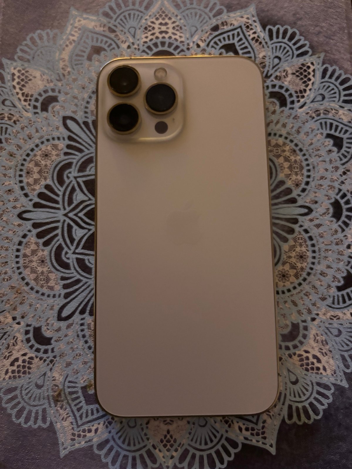 UNLOCKED GOLD IPHONE 13 PRO MAX 1K87