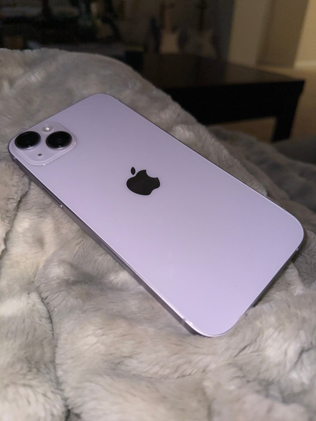 iPhone 14 plus purple 8E15