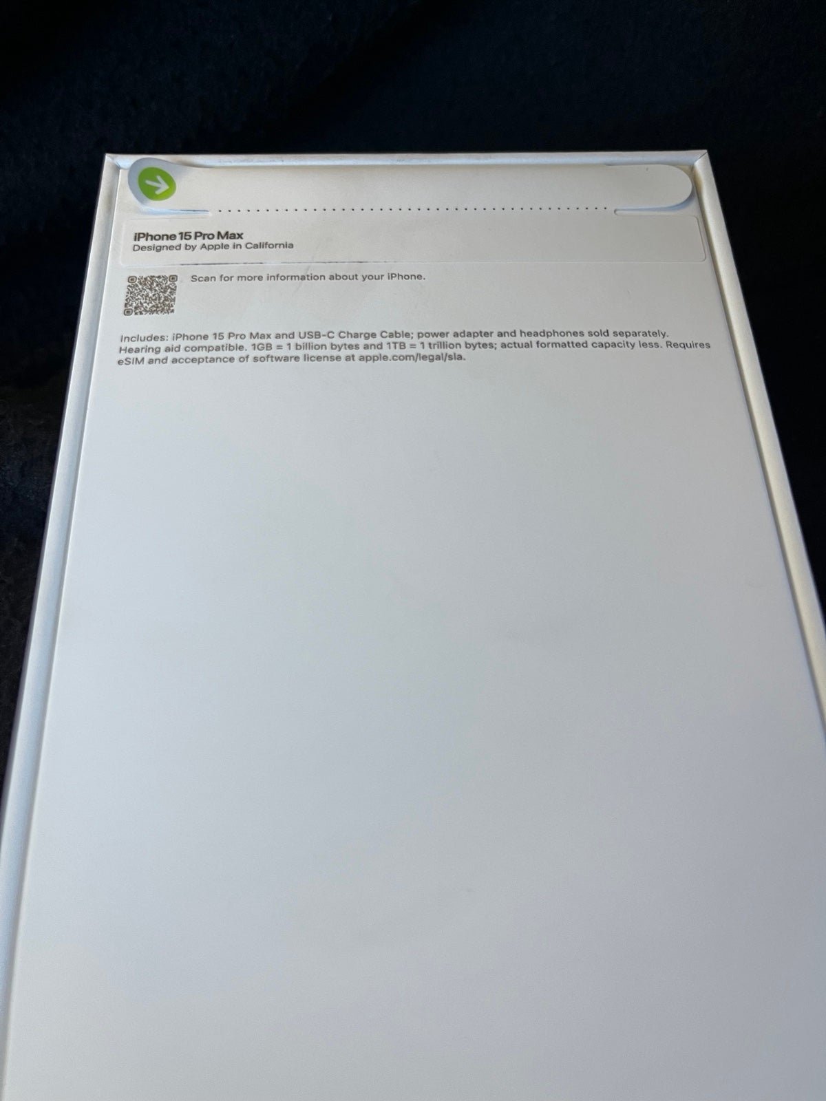 Apple iphone 15 pro max 7D27