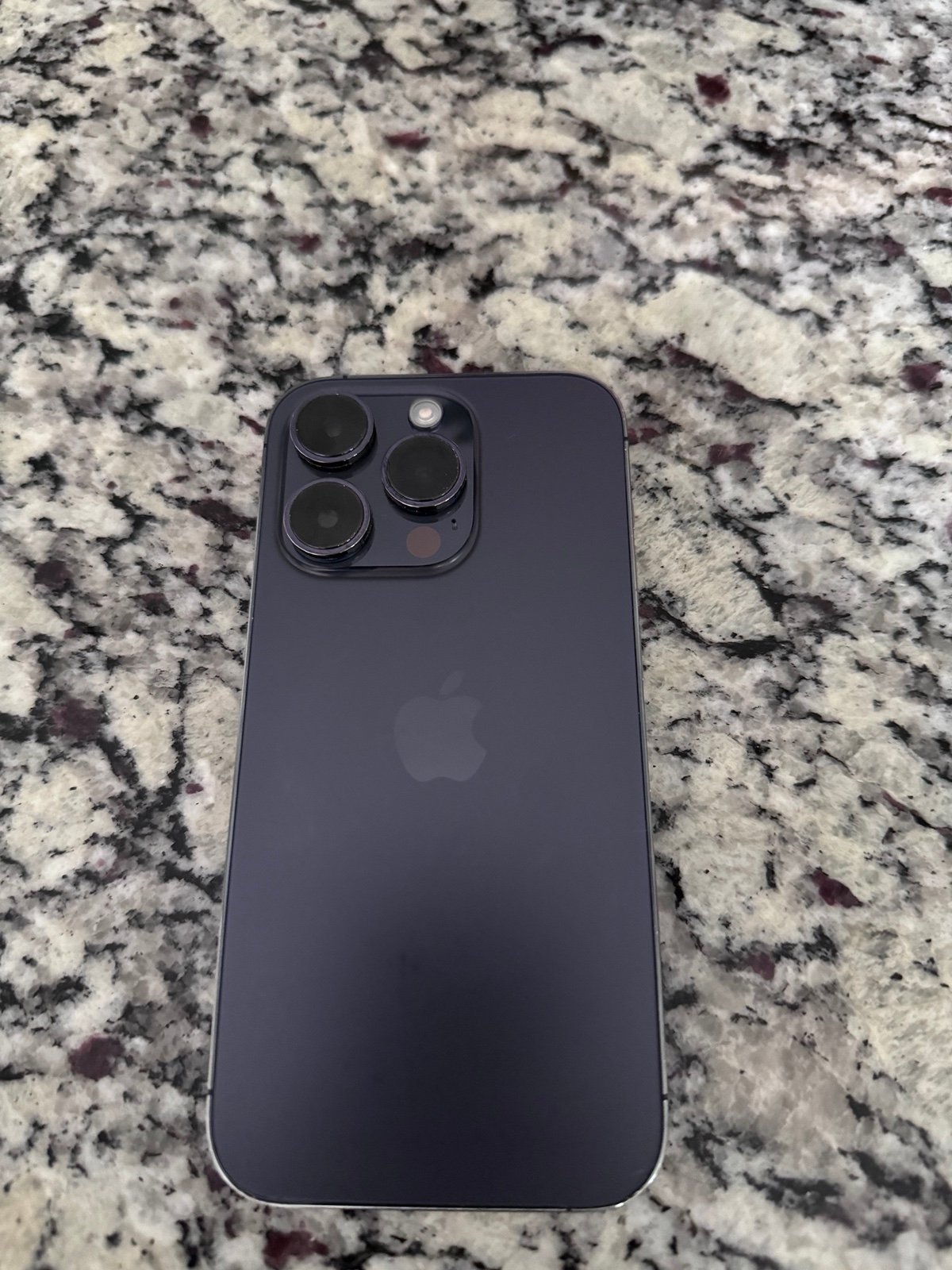 Apple iPhone 14 Pro Deep Purple 128 GB 8D36