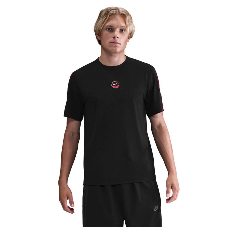 Camiseta Nike Sportswear Dri-FIT