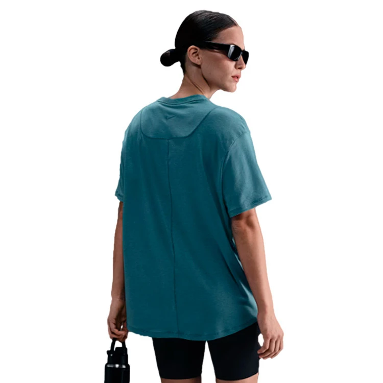 Camiseta Nike One Relaxed Mujer