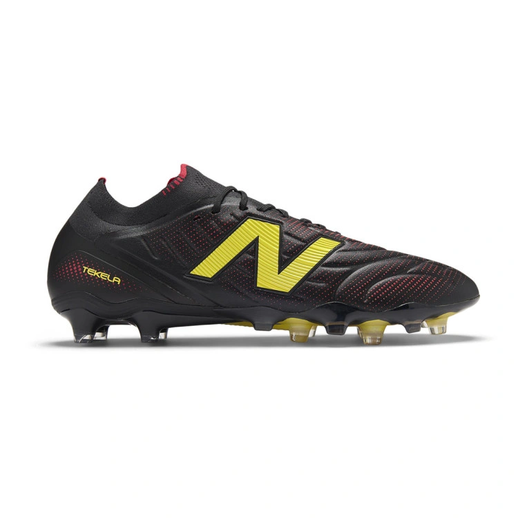 Bota New Balance Tekela Elite Low Laced FG V5