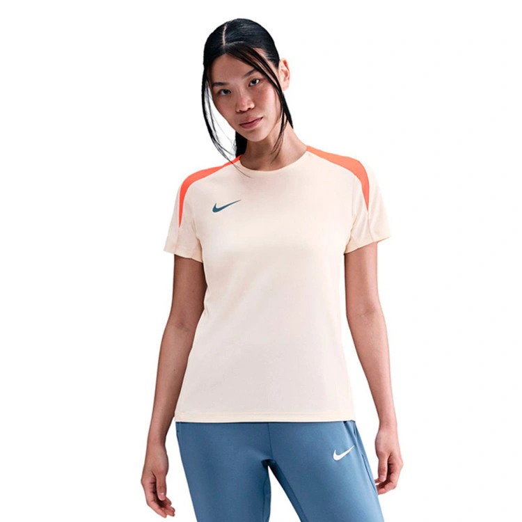 Camiseta Nike Strike Mujer
