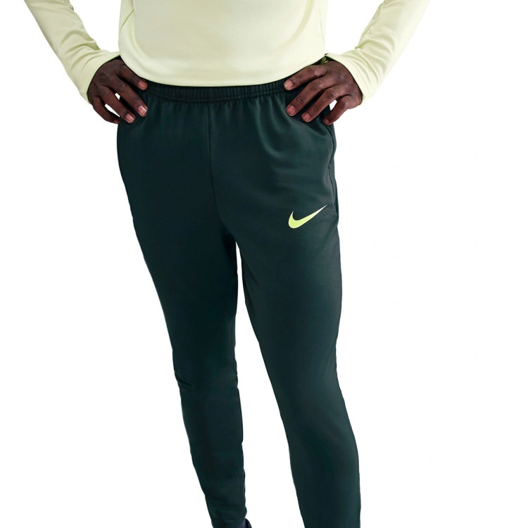 Pantalón largo Nike Training Total 90 DriFIT