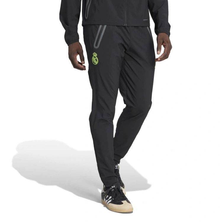 Pantalón largo adidas Real Madrid Fanswear 2025-2026